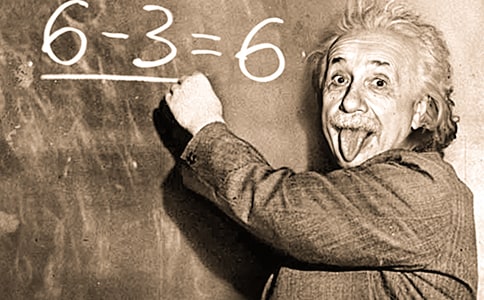 愛因斯坦的青春如此固執(zhí)作文500字