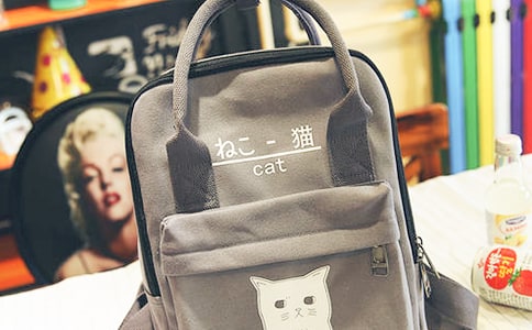 未來的背包三年級作文