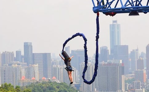 ����׌�Ҷ���������(zh��n)_���O���\�ӱĘO������1000��