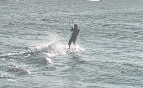 【精選】沖浪作文300字三篇