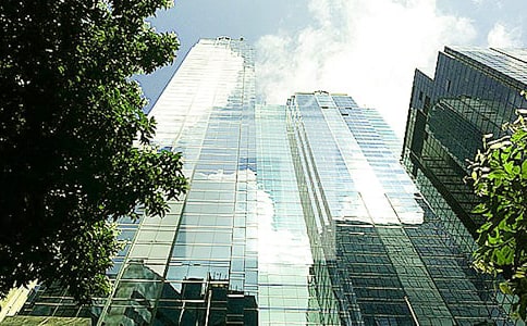 縣供銷大廈上半年工作總結(jié)