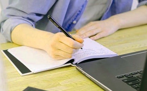 �P�ڡ����l(w��i)�Ʋ��Ơ����x��У����x10ƪ��