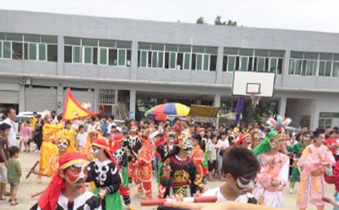 寫風(fēng)俗習(xí)慣的作文500字(通用23篇)