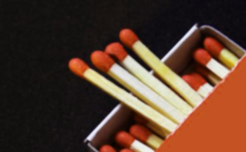 火柴無私奉獻的作文