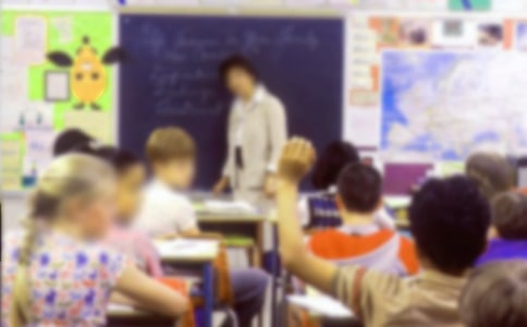 ���п�ԇ���Õ��Ľ̎��l(f��)�Ը�