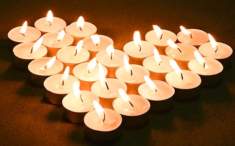 精選蠟燭的作文400字4篇