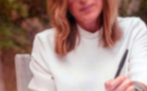 描寫女人優(yōu)雅的唯美句子摘抄