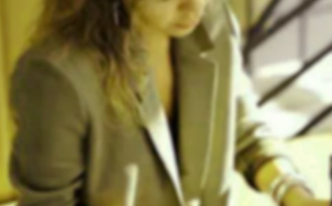 �����ː�(��i)�σɂ�(g��)Ů������800��