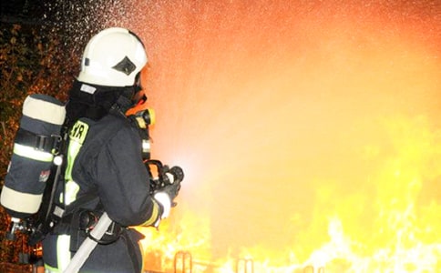 ����СС�����T�����ķ���300�֣�ͨ��6ƪ��