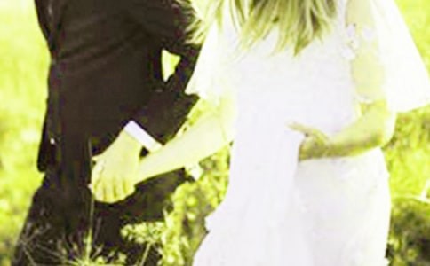 關(guān)于寫(xiě)在新婚紅包上的祝福語(yǔ)